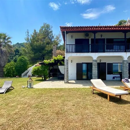 Villa Oxana House On The