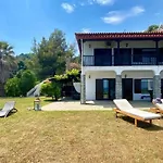 Vila Oxana House St Nikolaos - 3 Bedrooms 8 Guests