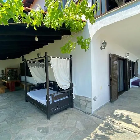 Oxana House St Nikolaos - 3 Bedrooms 8 Guests Вилла *