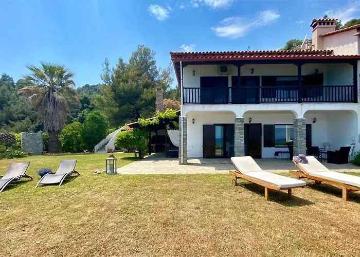 Вилла Oxana House St Nikolaos - 3 Bedrooms 8 Guests