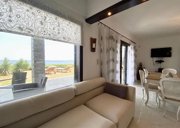 Вилла Oxana House St Nikolaos - 3 Bedrooms 8 Guests *
